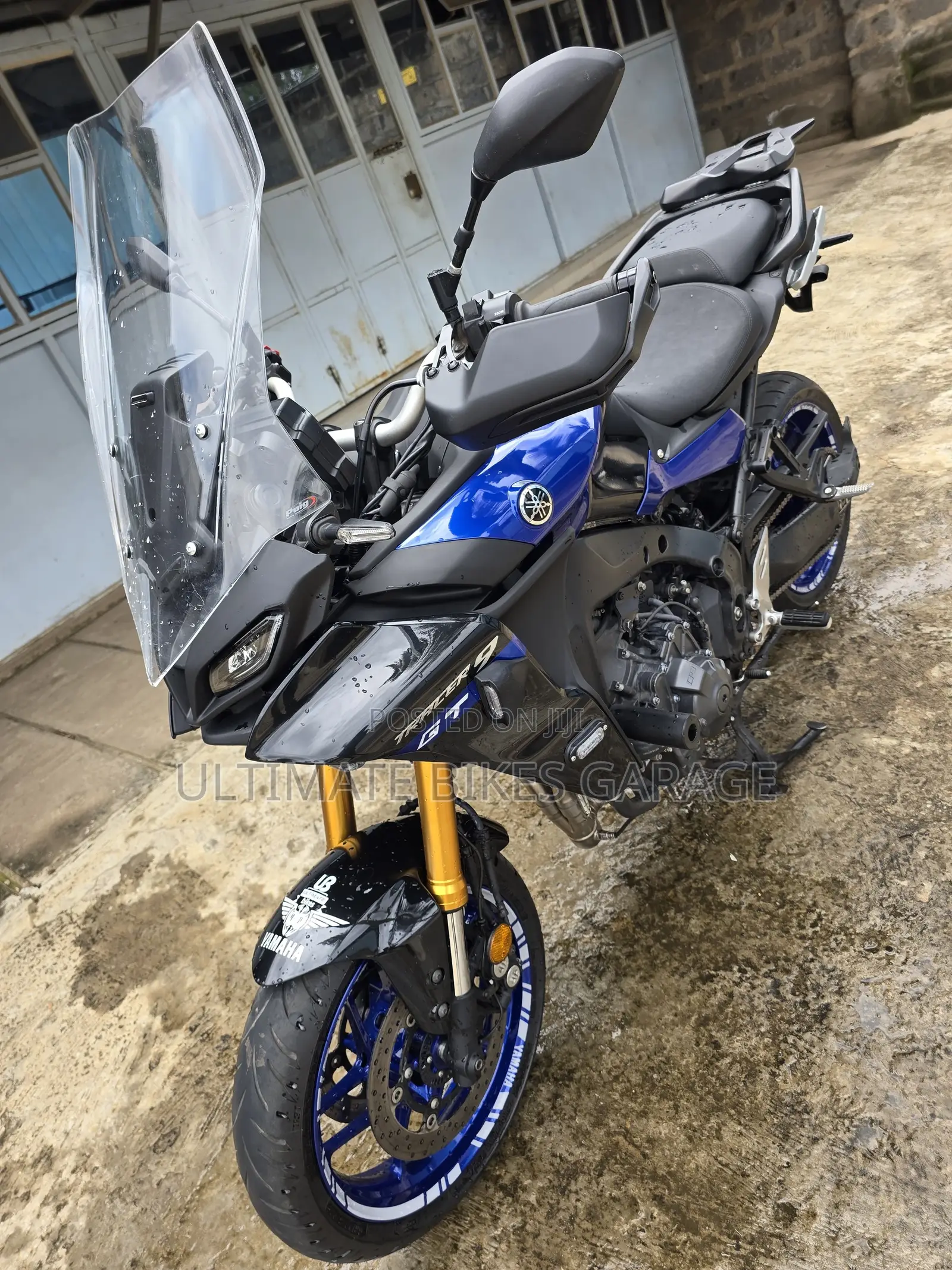 Yamaha 2023 Blue