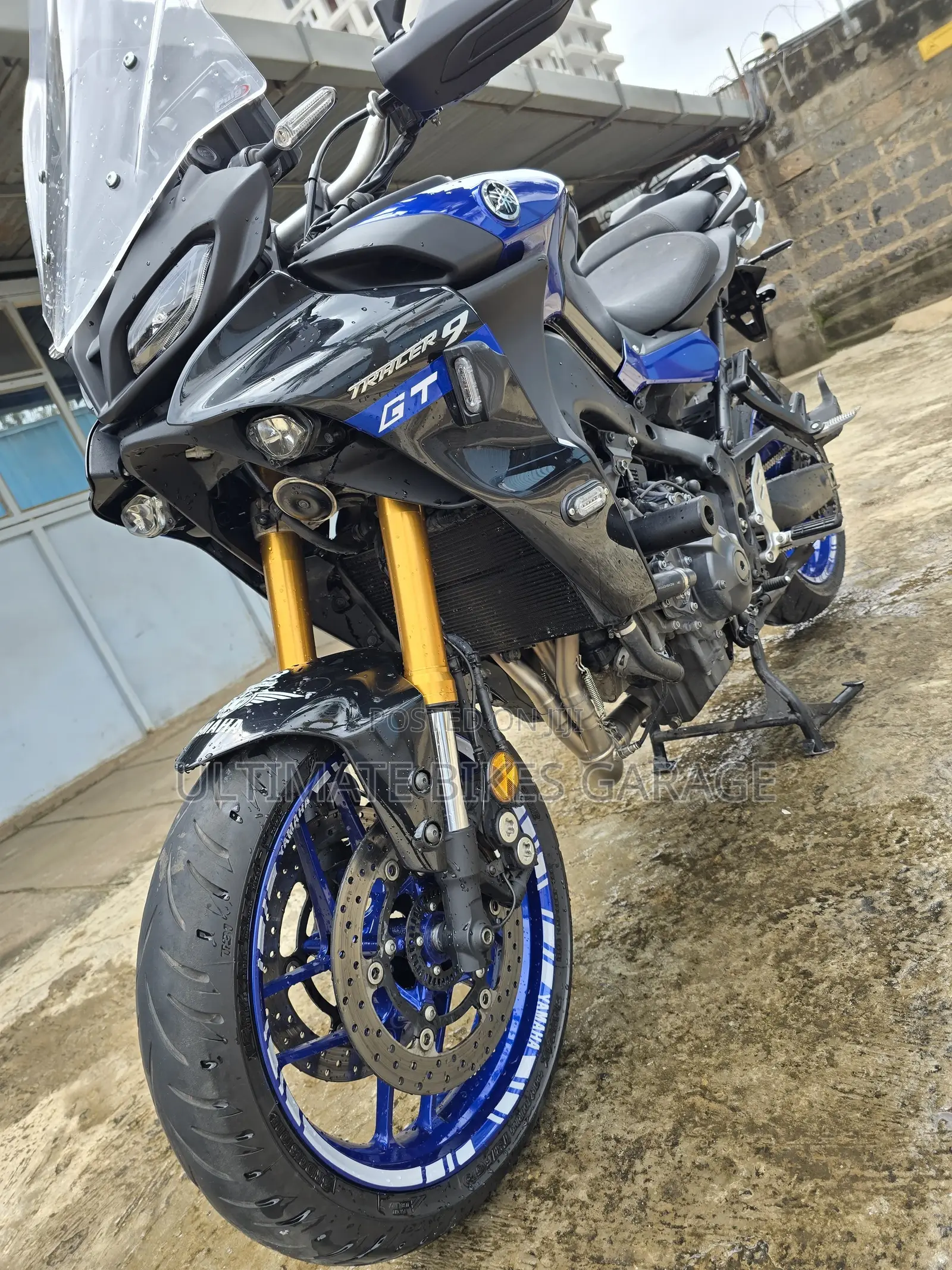 Yamaha 2023 Blue