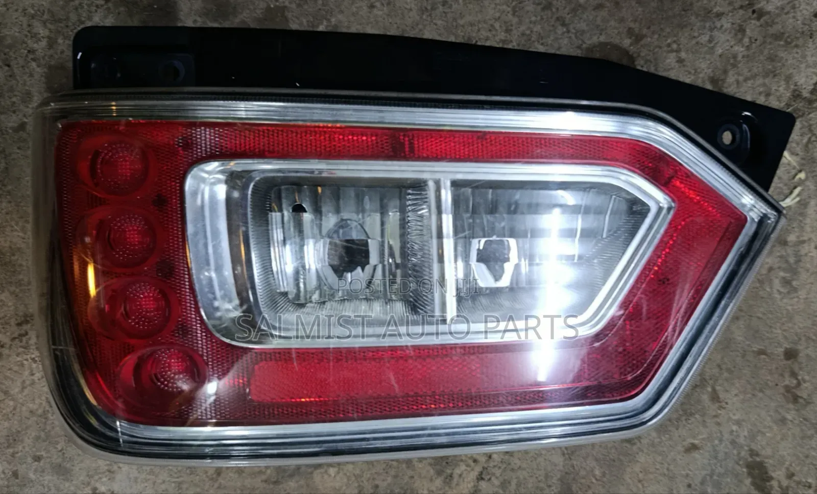 Suzuki Wagon R Taillight