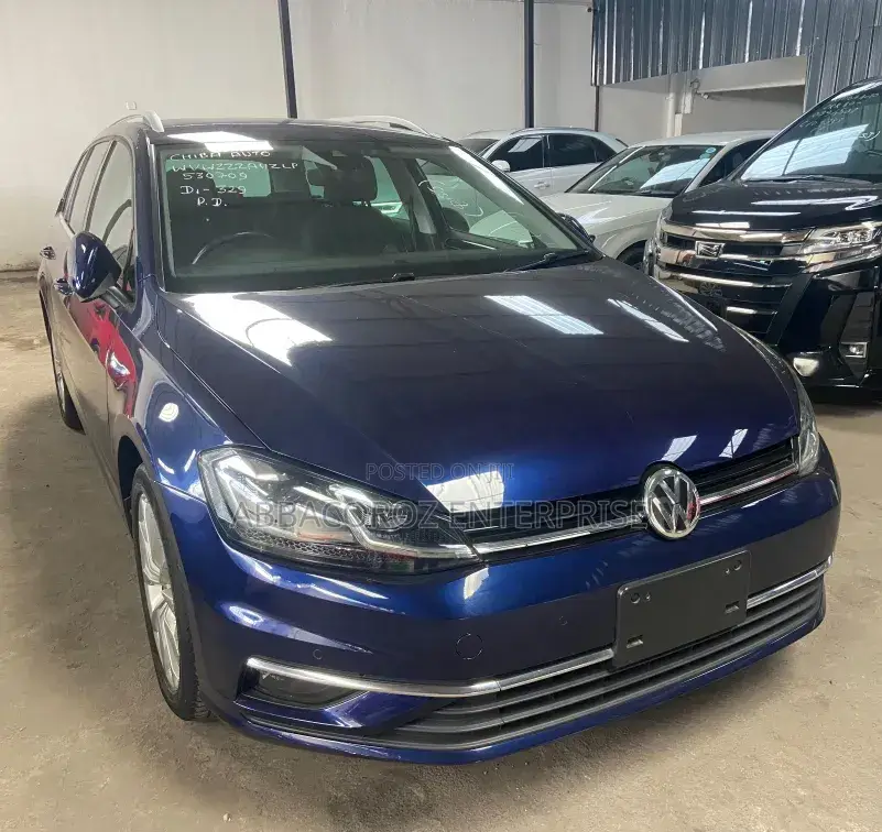 Volkswagen Golf 2018 Blue