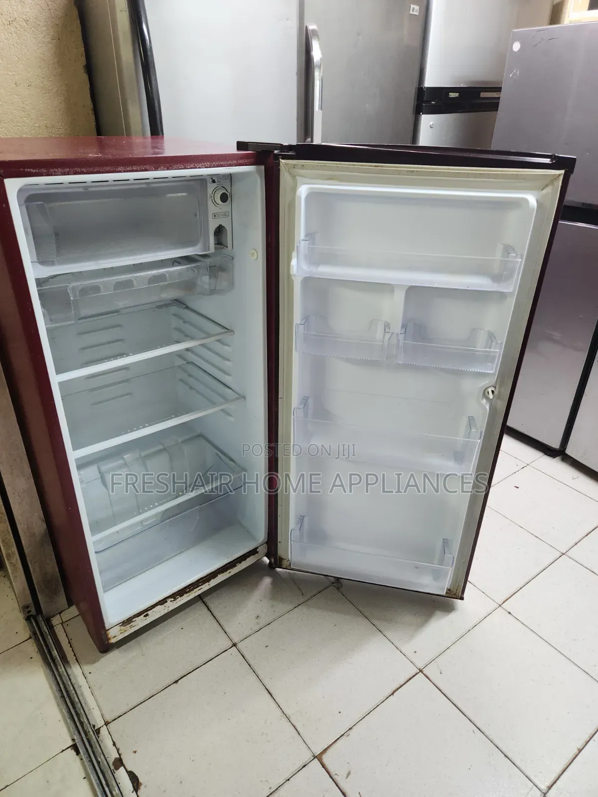 Mallon Single Door Fridge 180litres