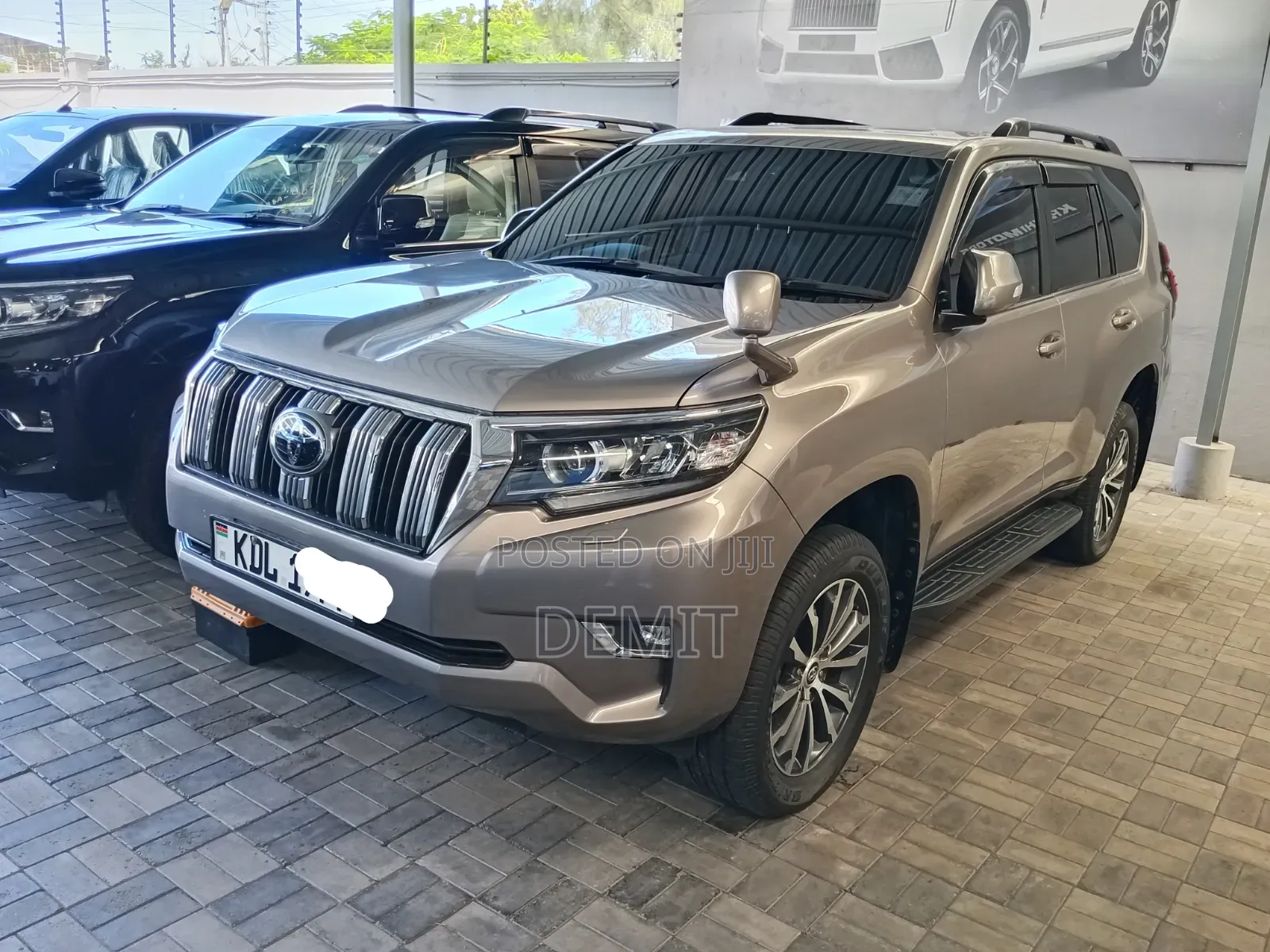 Toyota Land Cruiser Prado 2.8 2018 Gold