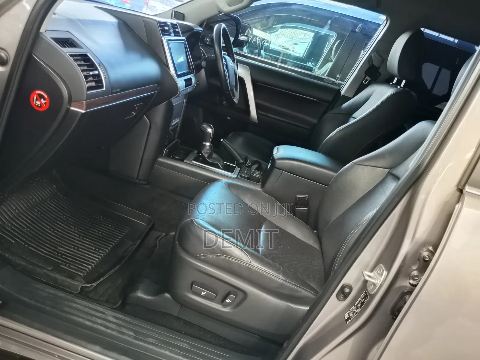 Toyota Land Cruiser Prado 2.8 2018 Gold