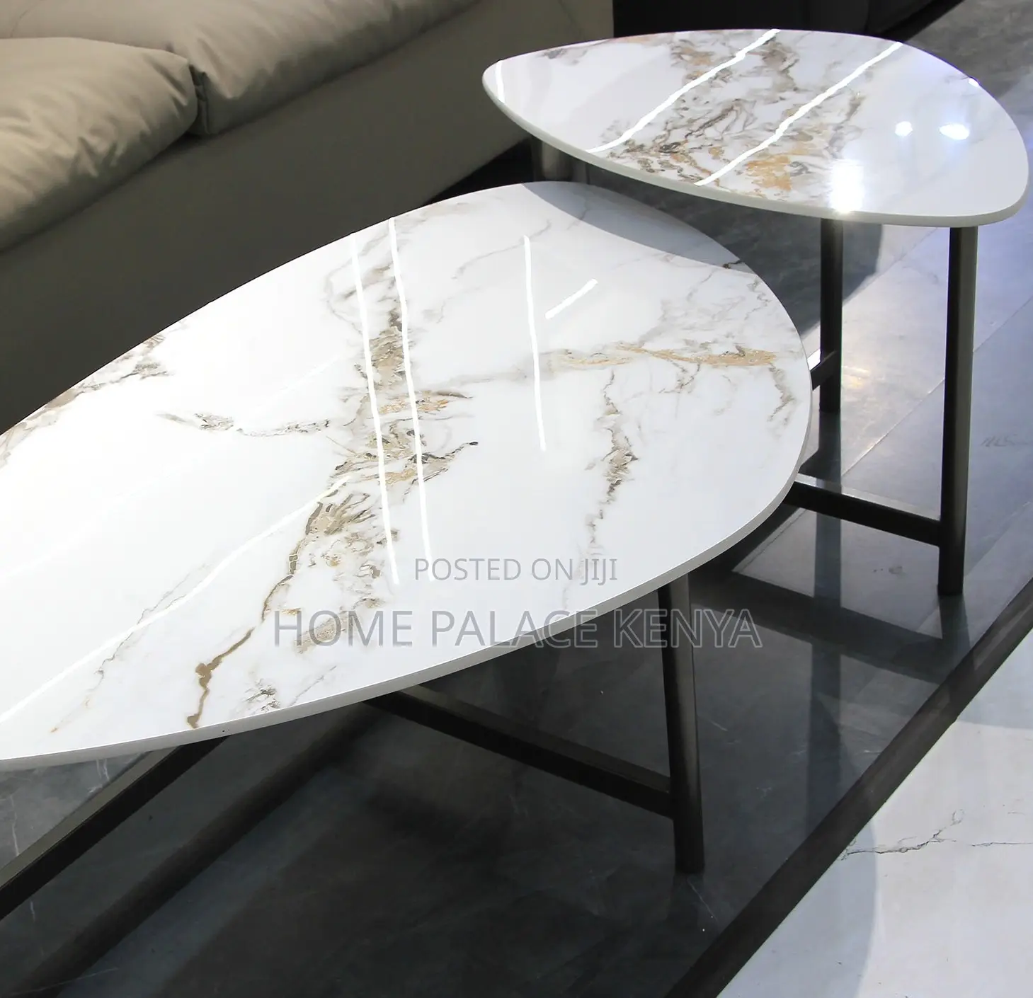 Centre Table: Luxury Stone Top Coffee Table in Italian Style