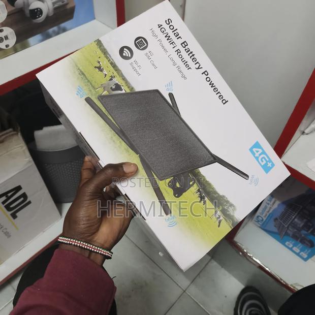 Long Range Outdoor 4g Solar Powered Sim Card Enabled Router - thumbnail 3