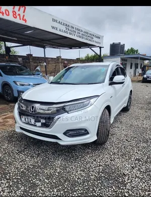 Honda Vezel Car Hire Available
