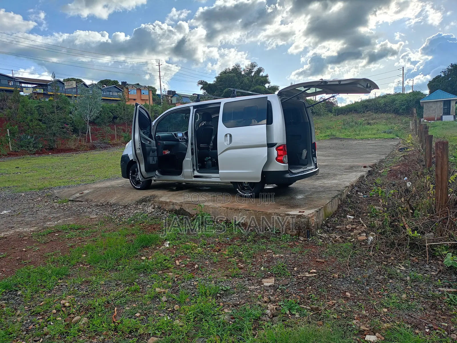 Nv 200 for Logistics and Private Movements