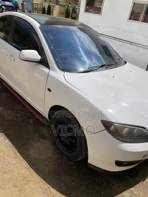 Mazda Axela 2006 White