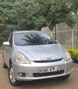 Toyota Wish 2007 Silver