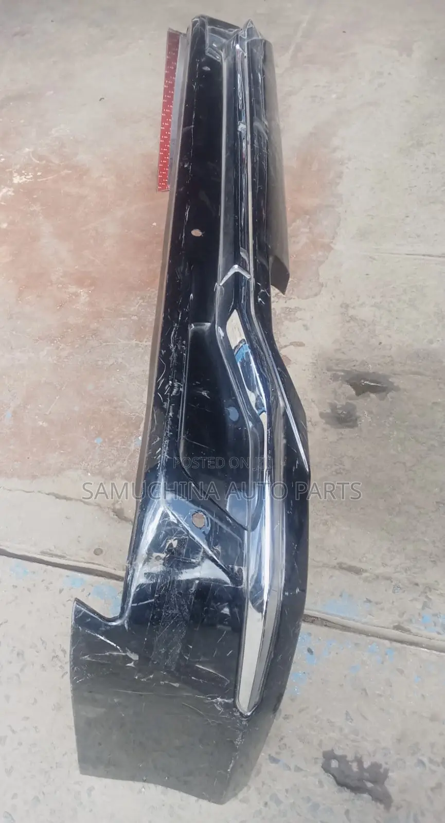 Rear Bumper Skirting Kit Land Cruiser V8 200 Series