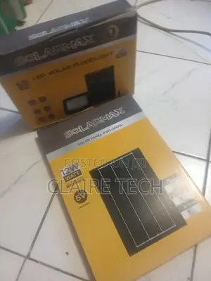 Solarmax 200w Waterproof Solar Floodlight