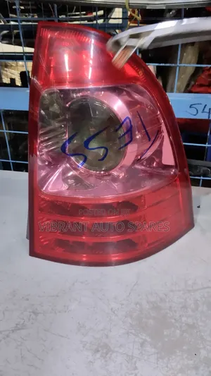 Fielder 2005 Taillights