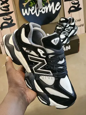 New Balance 9060