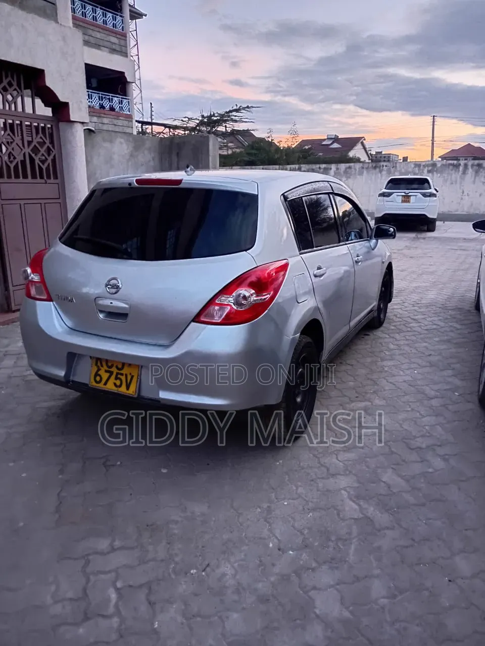 Nissan Tiida 1.5L 16V 2009 Silver