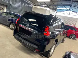 Toyota Land Cruiser Prado 4.0 Petrol TX 2018 Black