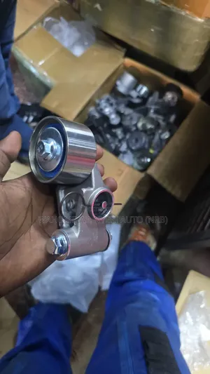 Tensioner for Ej20 Subaru Forester,Impreza