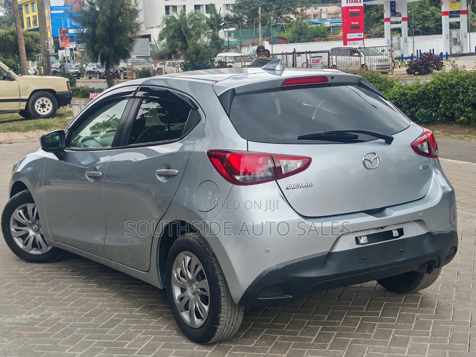 Mazda Demio 2019 Gray