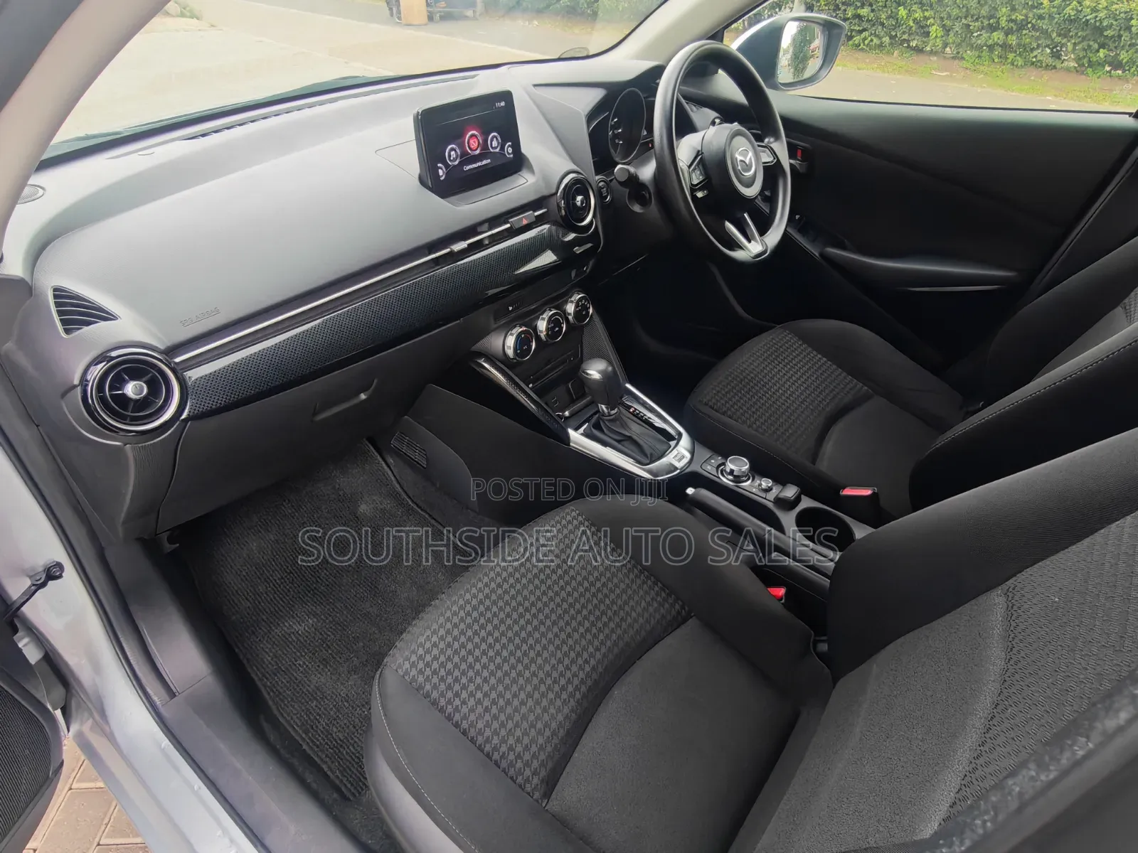 Mazda Demio 2019 Gray