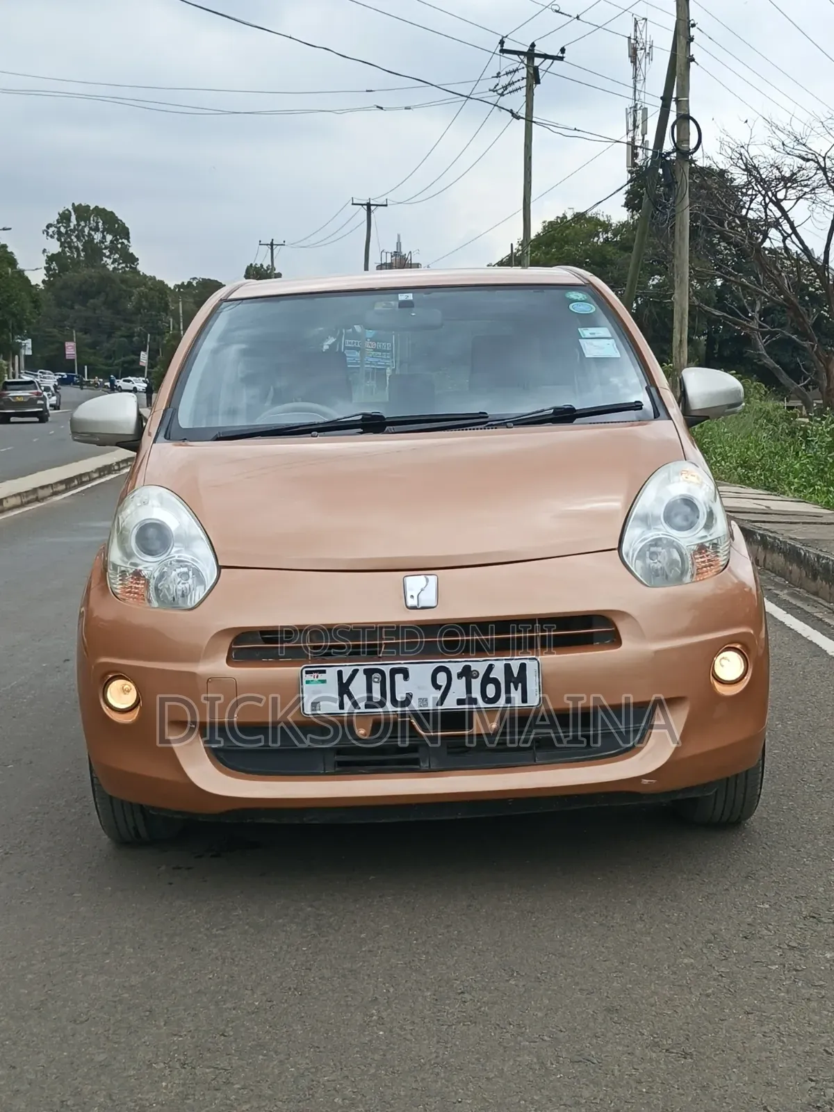 Toyota Passo 2013 Orange