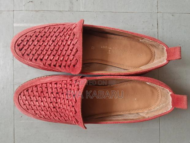 Shoes, Comfortable, Size 39. Maroon and Brown. - thumbnail 2