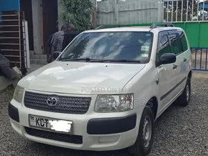 Toyota Succeed 2012 White