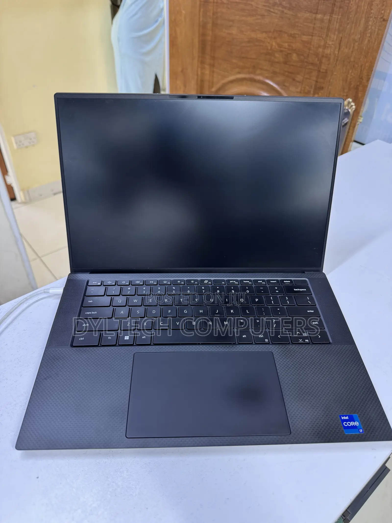 Laptop Dell Precision 5570 16GB Intel Core i7 SSD 512GB