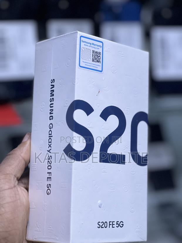 New Samsung Galaxy S20 FE 128 GB - thumbnail 2