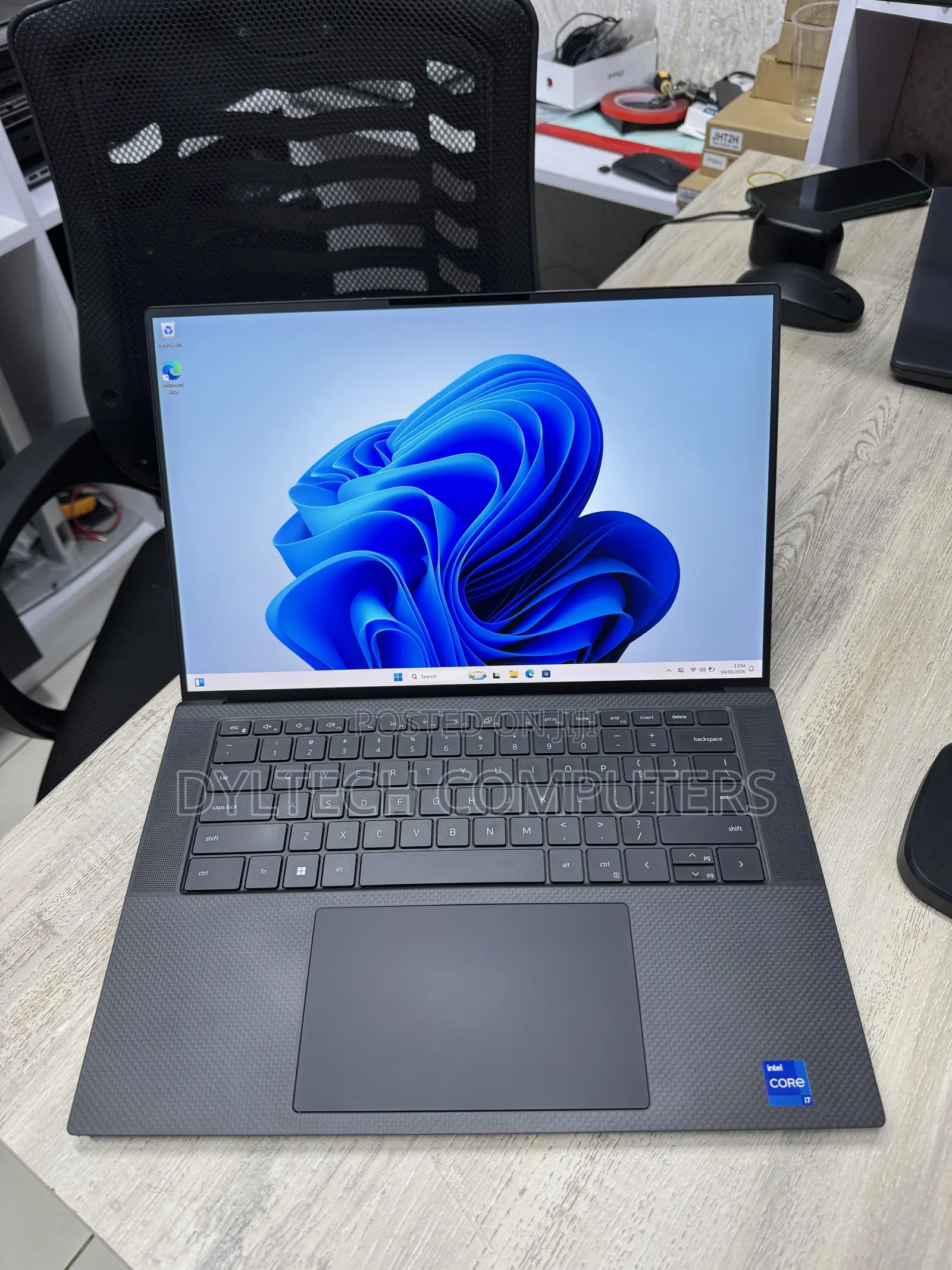 Laptop Dell Precision 5560 16GB Intel Core i7 SSD 512GB