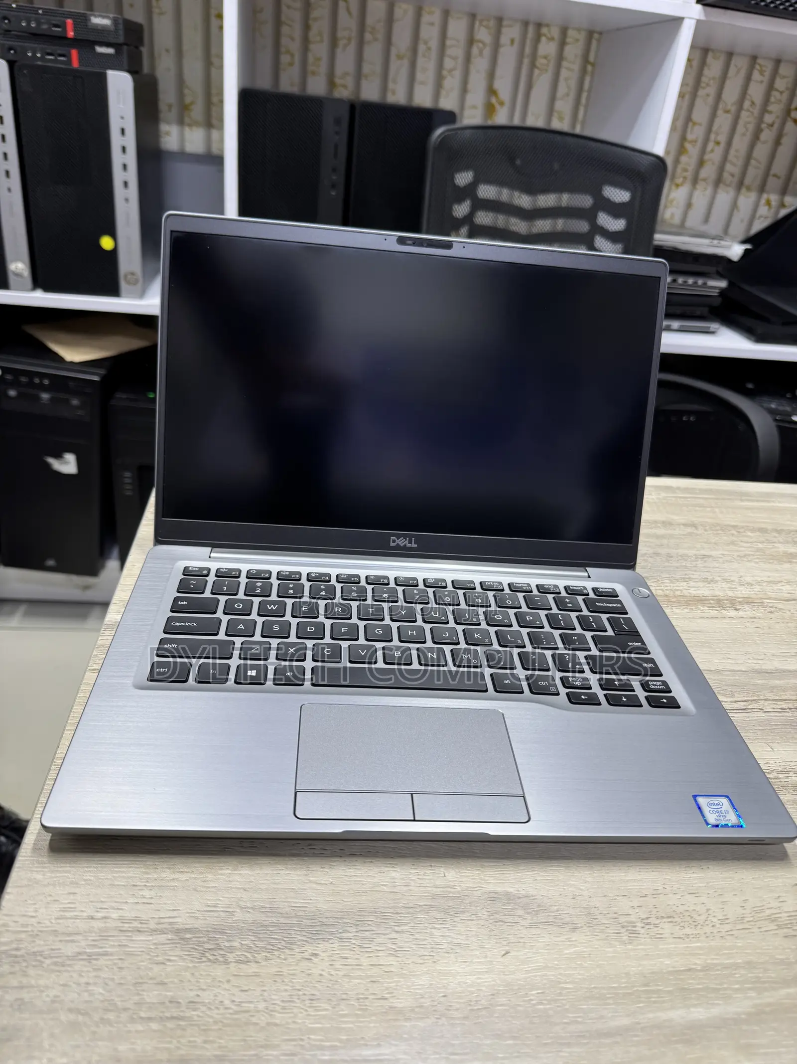 Laptop Dell Latitude 7400 8GB Intel Core i7 SSD 256GB