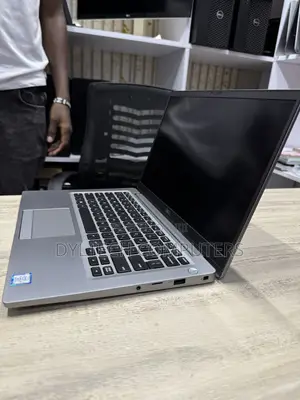 Laptop Dell Latitude 7400 8GB Intel Core i7 SSD 256GB