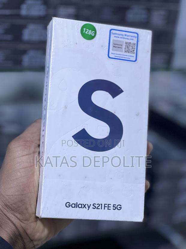 New Samsung Galaxy S21 FE 5G 128 GB Gray - thumbnail 2