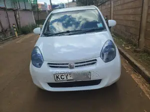 Toyota Passo 1.0 FWD 2013 White