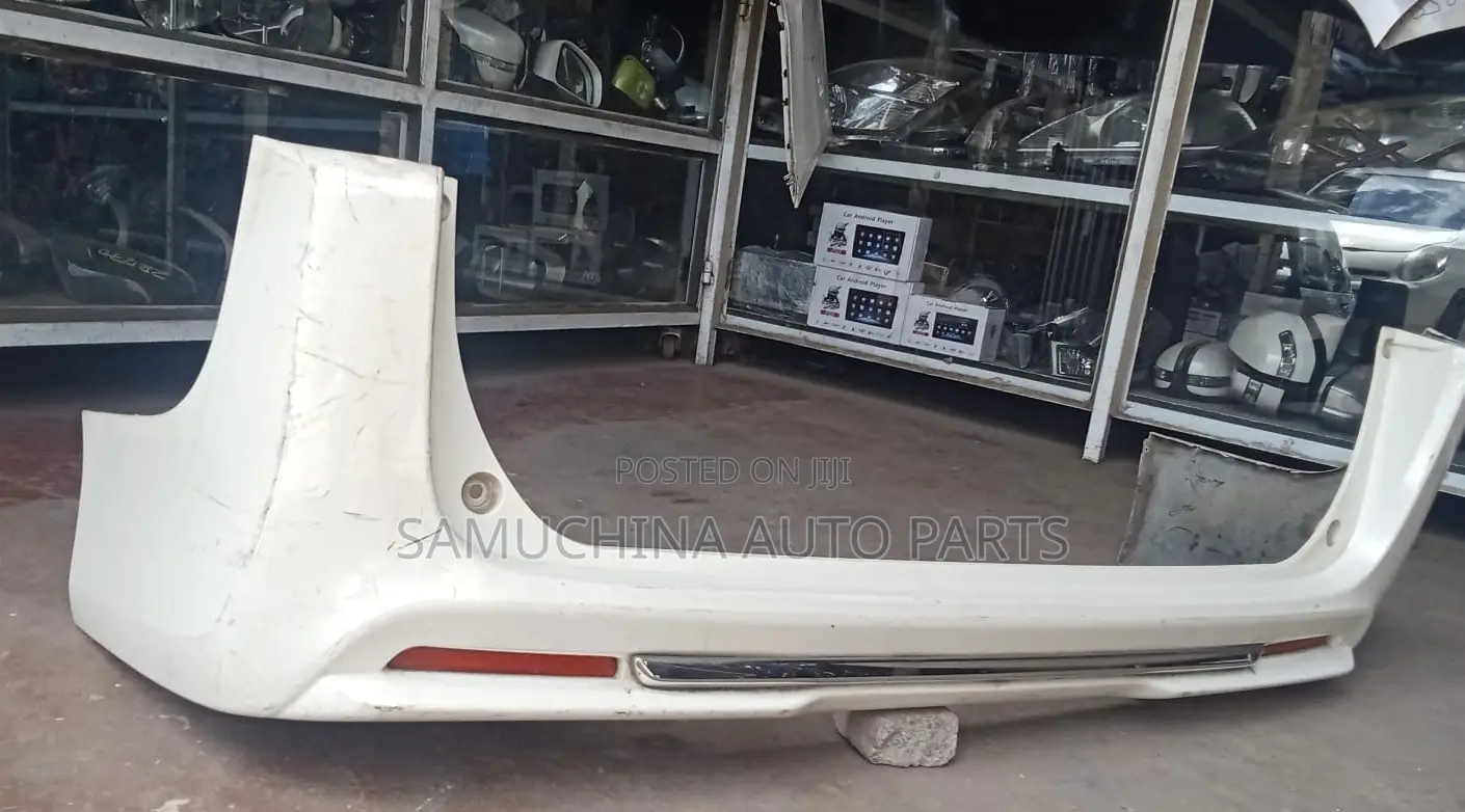 Rear Bumper Honda Stepwagon With Chrome Molding
