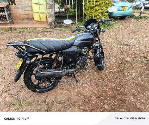 TVS HLX Plus ES 2021 Black