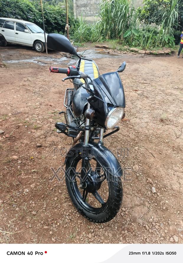 TVS HLX Plus ES 2021 Black - thumbnail 6