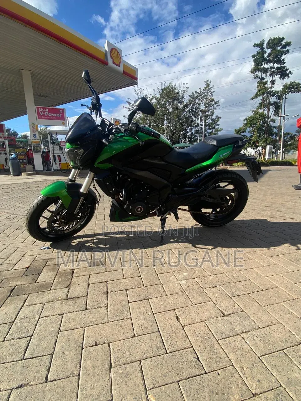 Bajaj Dominar 400 2022 Green