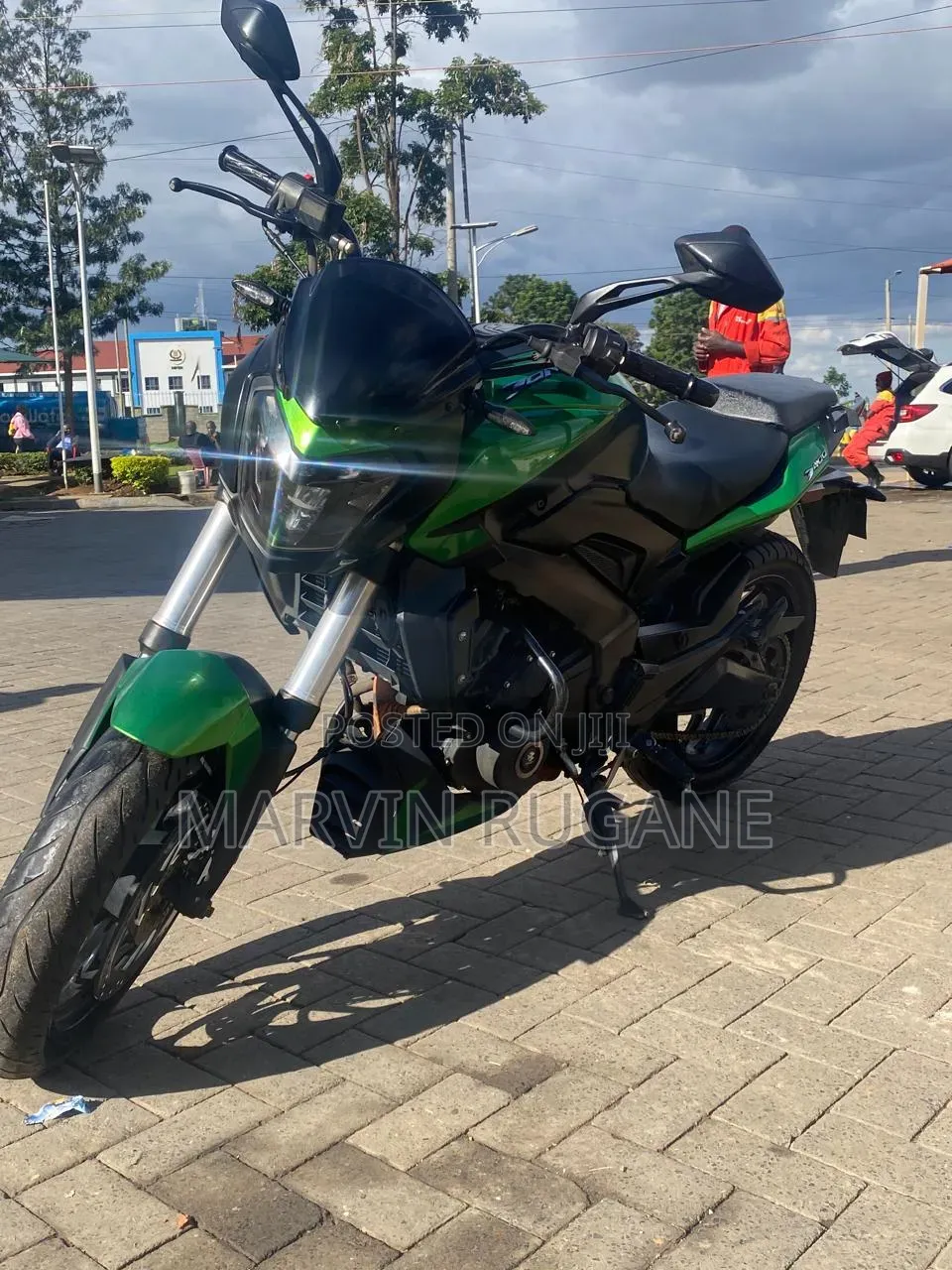 Bajaj Dominar 400 2022 Green