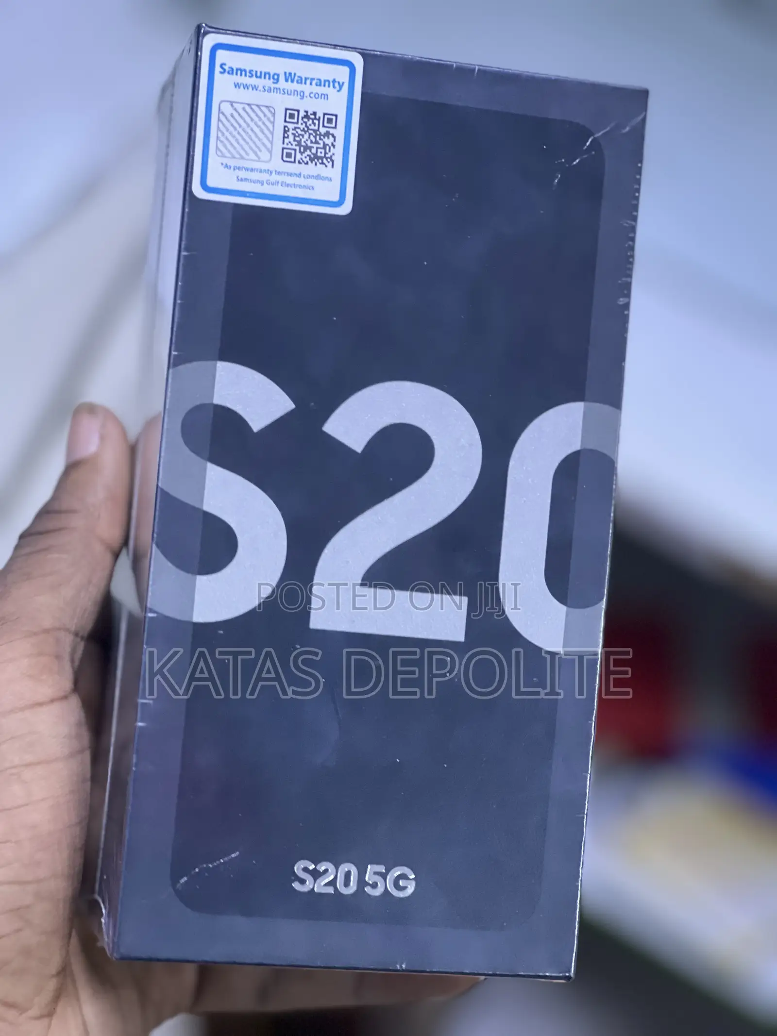 New Samsung Galaxy S20 128 GB Gray