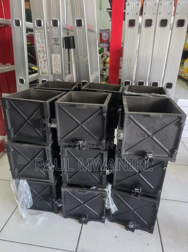 Heavy Duty Cube Moulds Available - thumbnail 3