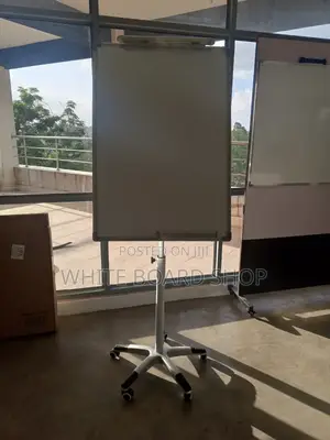 Office Flipchart Stand 70cm X 100cm With Rollers