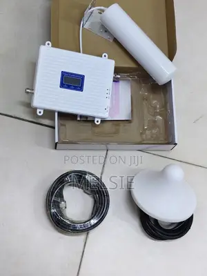 GSM Network Booster Tri-Band 900/1800/2100mhz