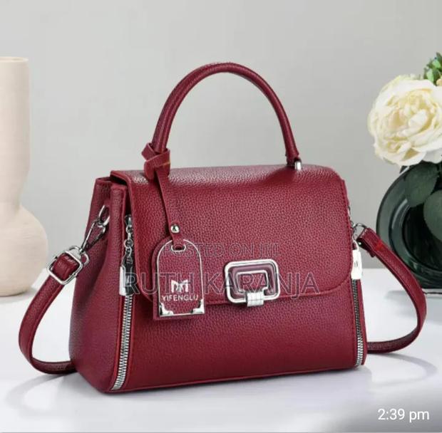 Womens Handbag - thumbnail 6