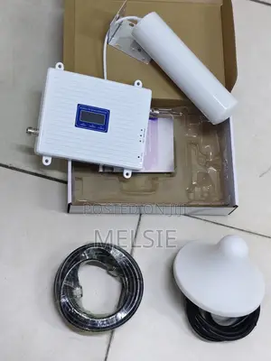 GSM Network Booster Tri-Band 900/1800/2100mhz