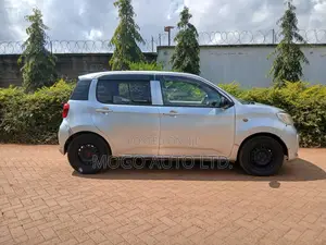 Daihatsu Boon 2017 Silver