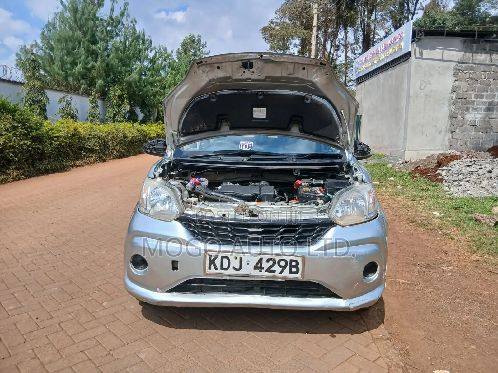 Daihatsu Boon 2017 Silver