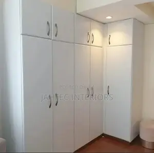 High Quality Kitchen Cabinets and Wardrobes With Gloss MDF Board