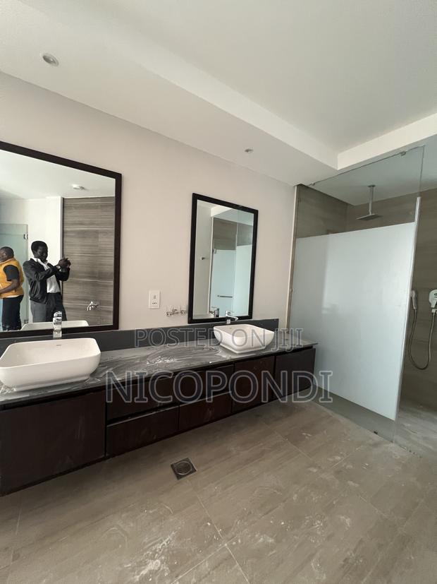 4bdrm Apartment in Lavington for sale - thumbnail 6