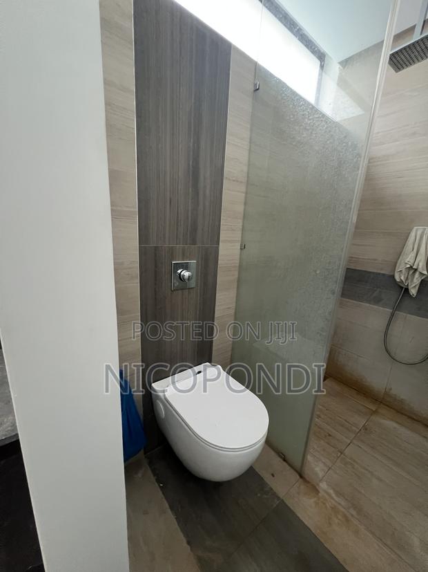 4bdrm Apartment in Lavington for sale - thumbnail 10