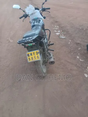 Bajaj Boxer 2017 Red