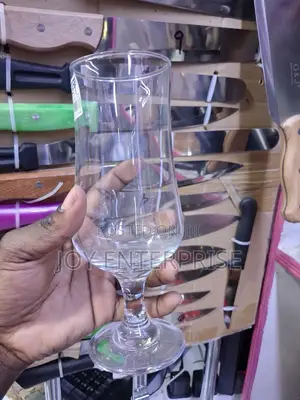 Hurricane Glass